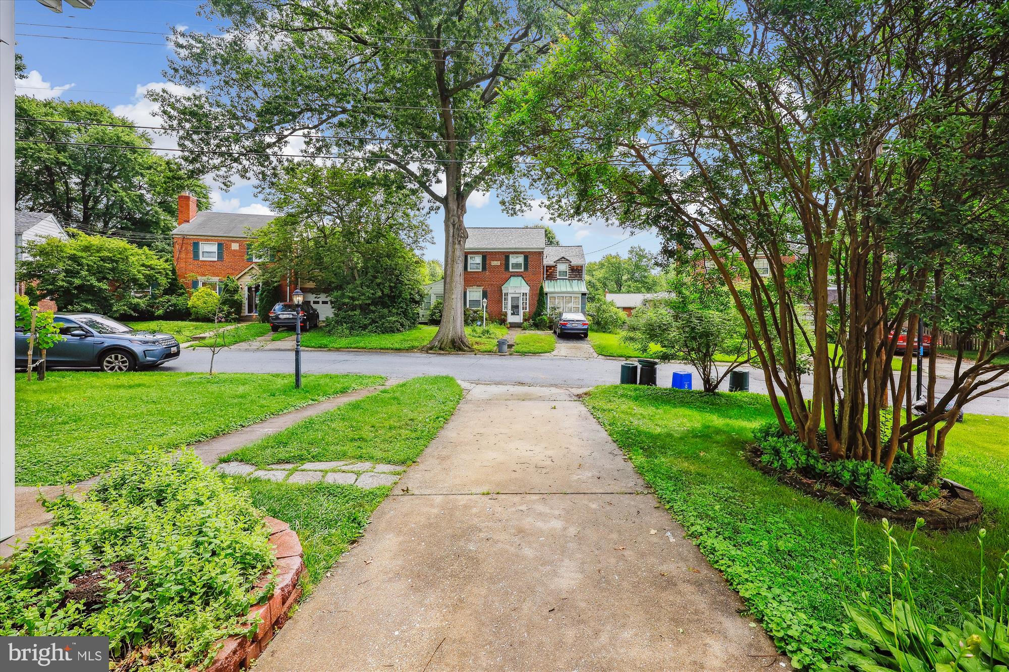 GLENVIEW - Residential