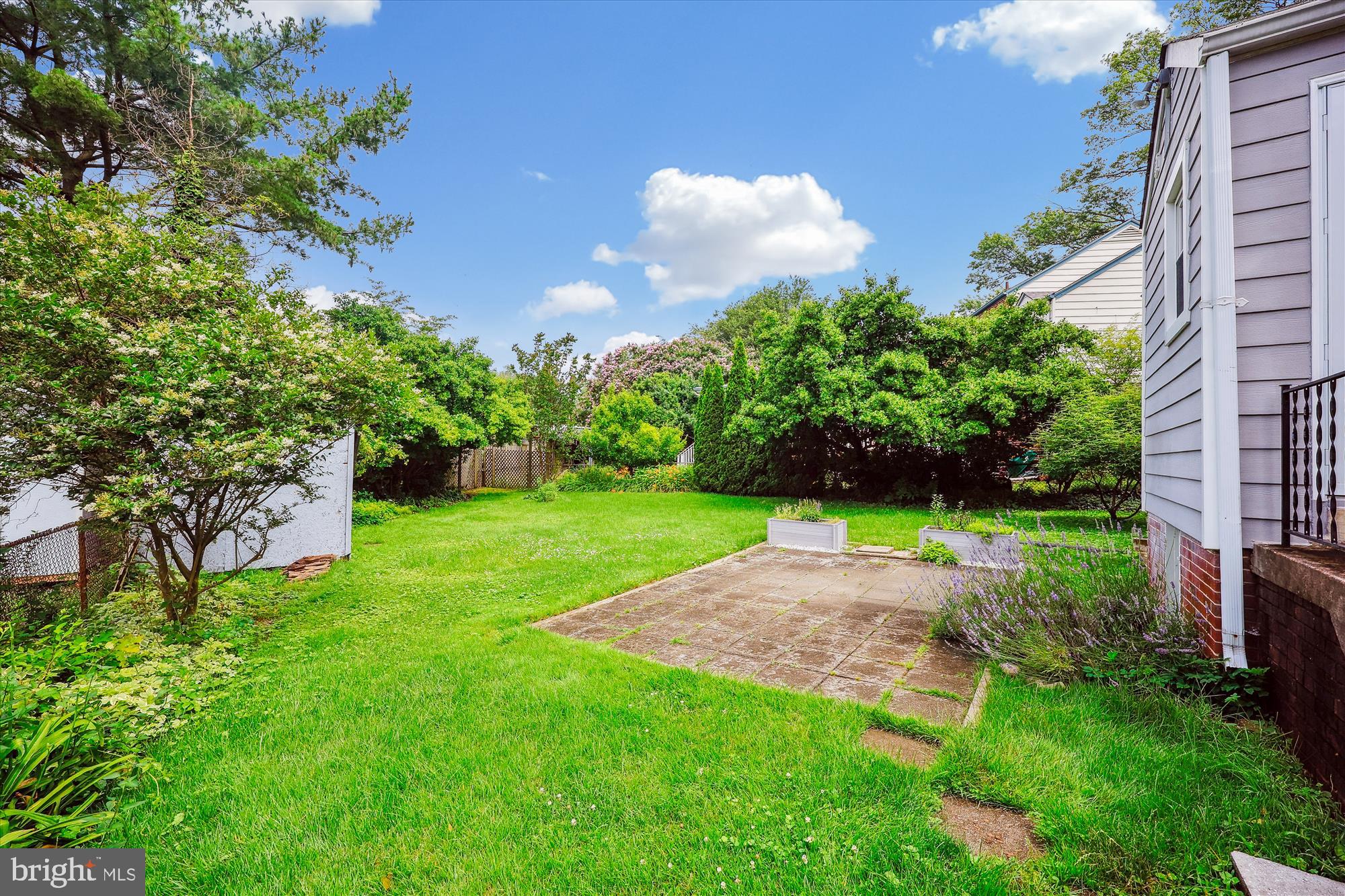 GLENVIEW - Residential