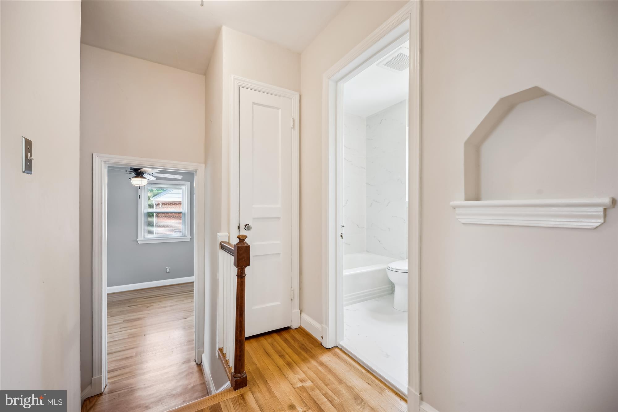 GLENVIEW - Residential