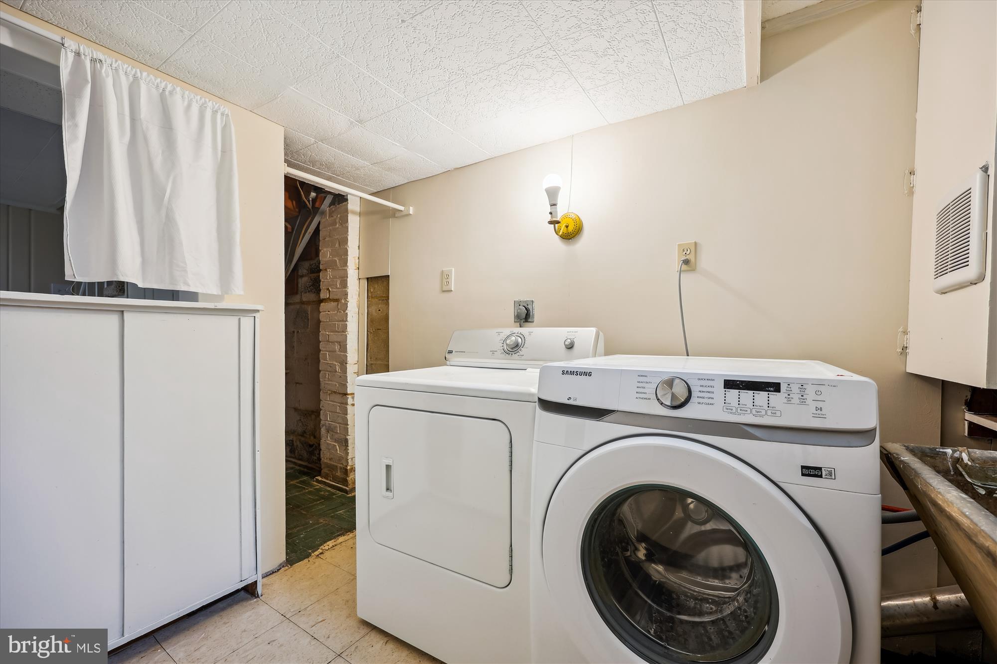 GLENVIEW - Residential