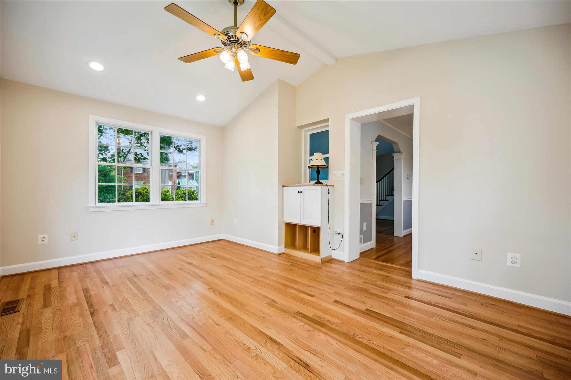 GLENVIEW - Residential