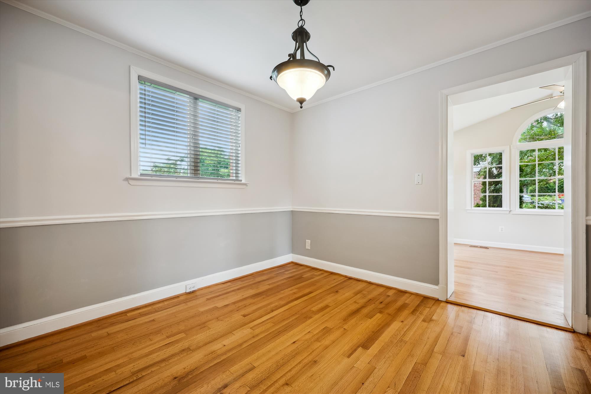 GLENVIEW - Residential