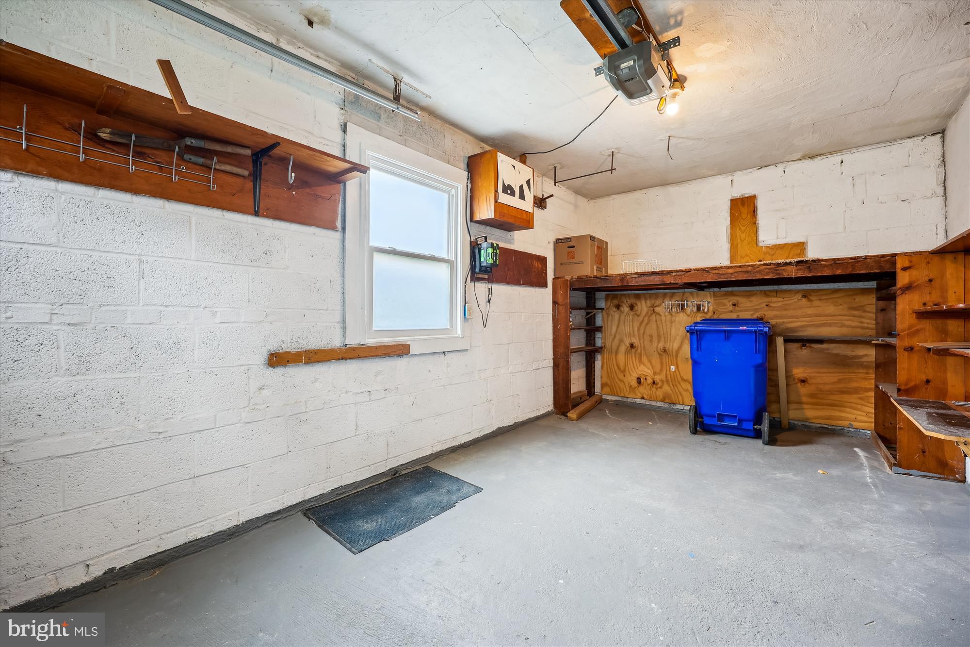 GLENVIEW - Residential