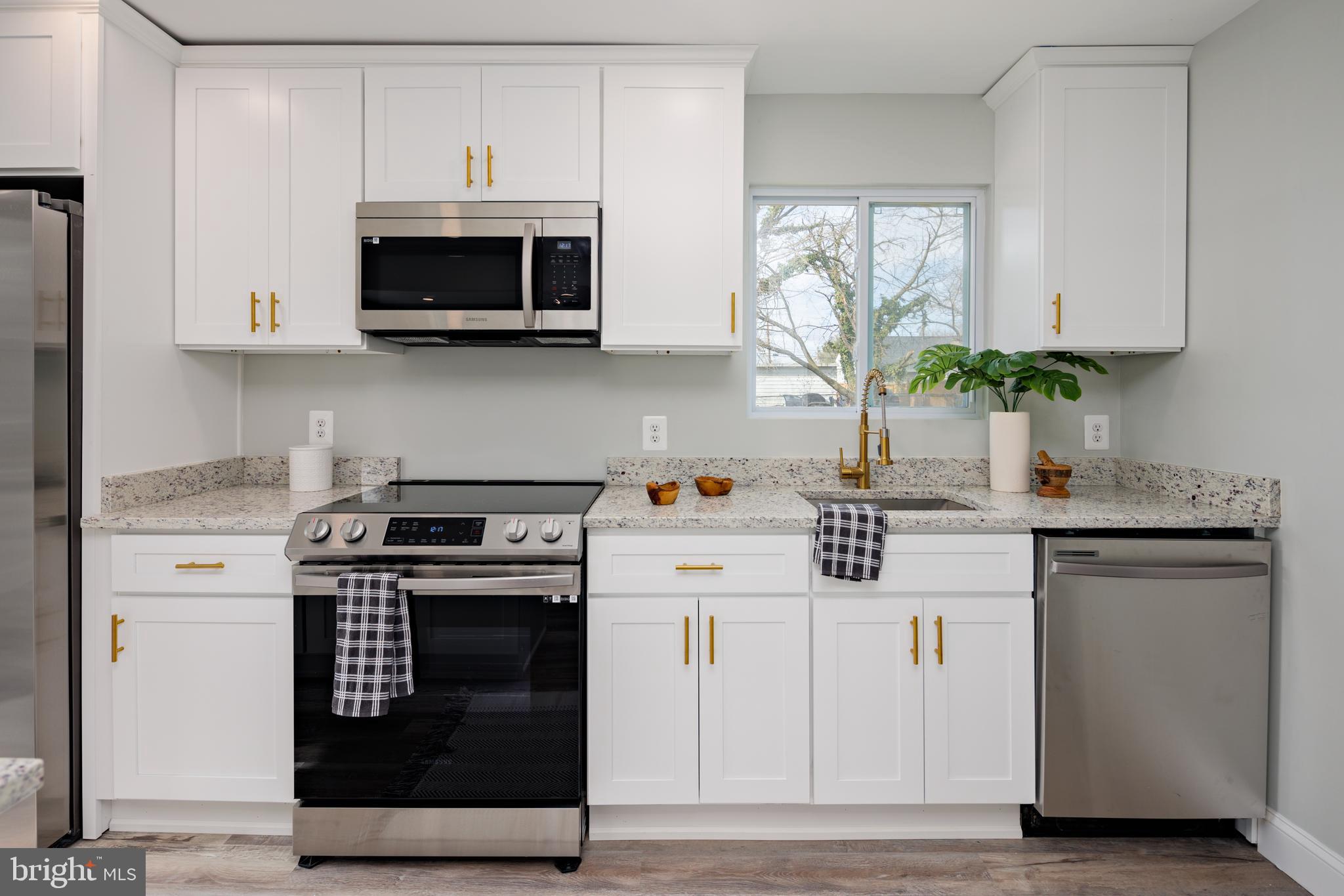 KINGS HEIGHTS - Residential