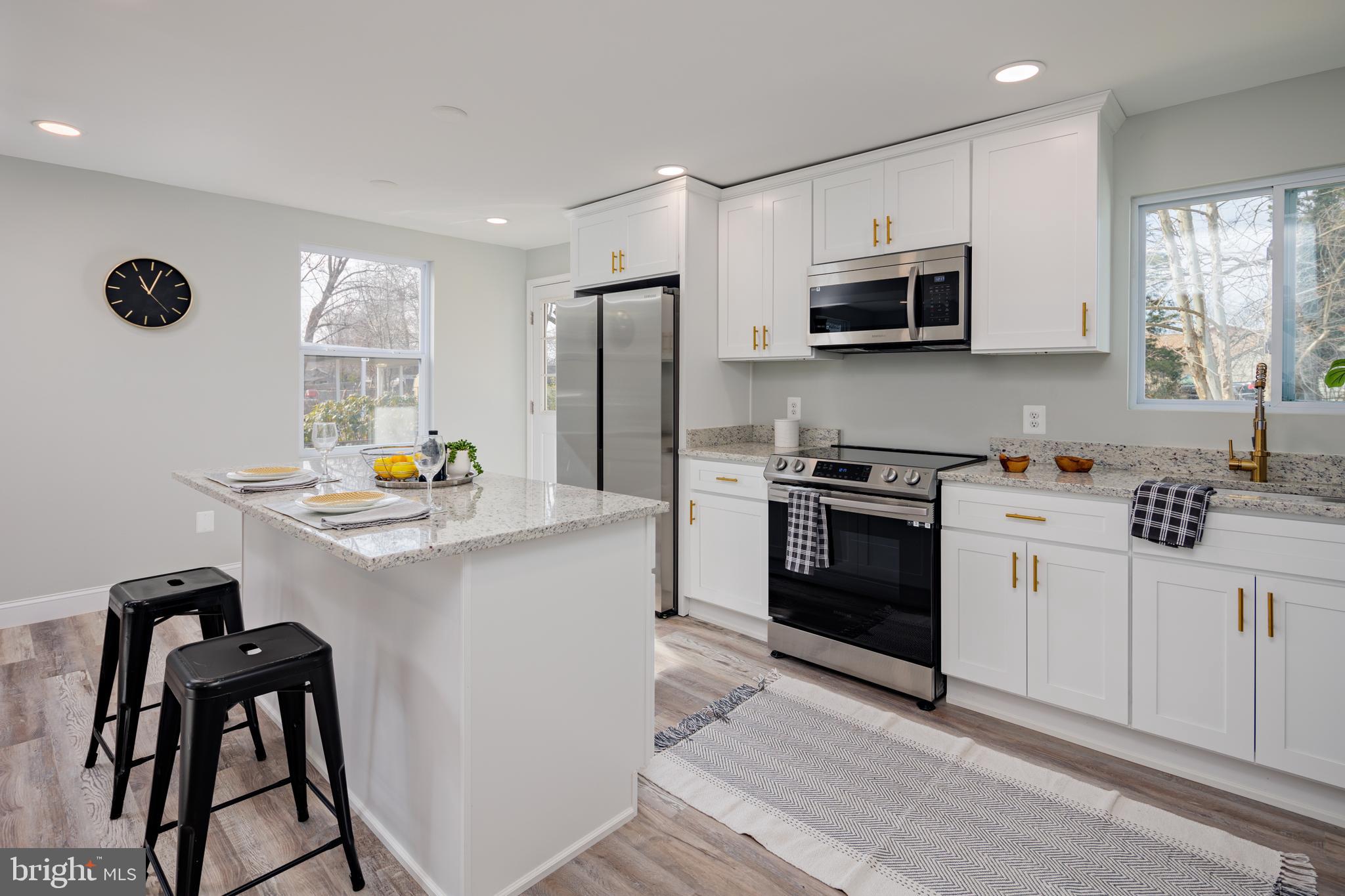 KINGS HEIGHTS - Residential