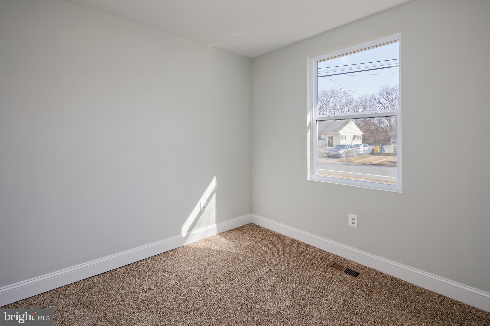 KINGS HEIGHTS - Residential