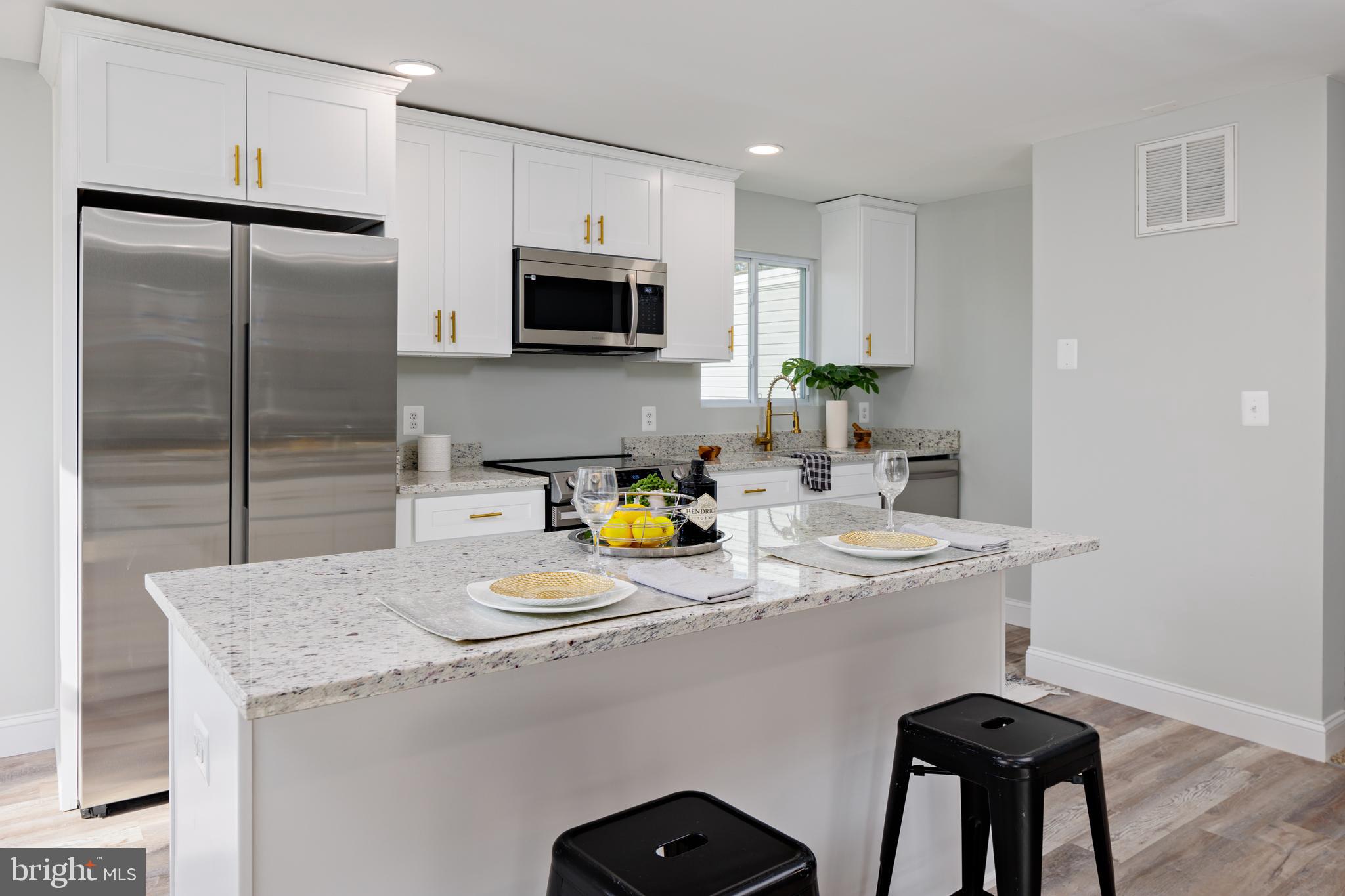 KINGS HEIGHTS - Residential