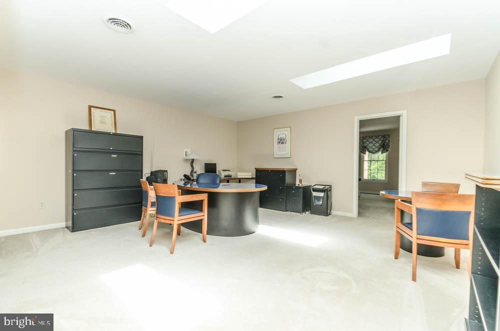 HUNTINGTON - Residential