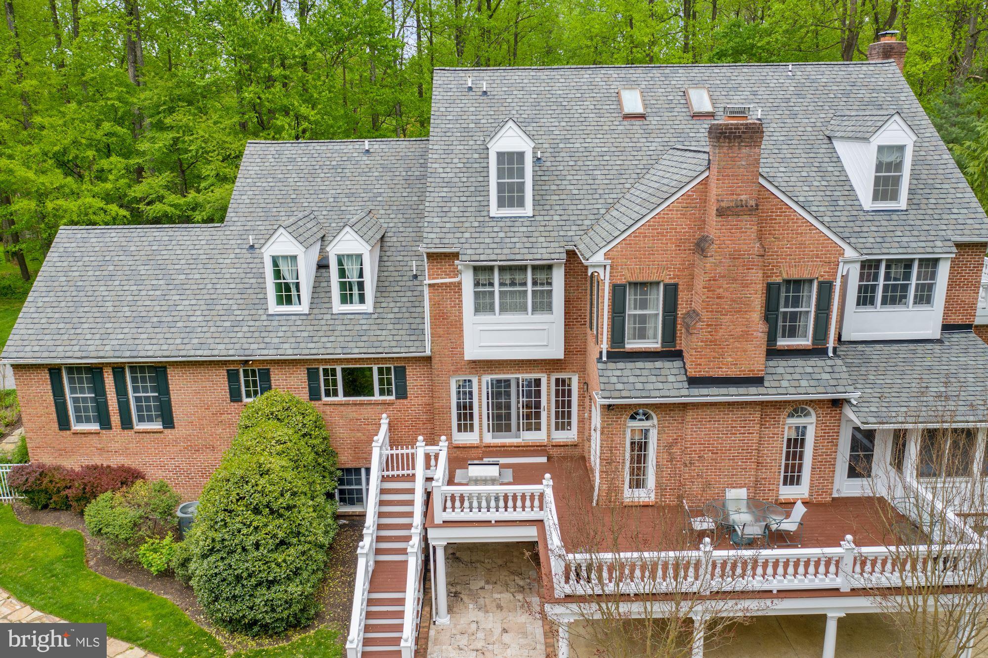 HUNTINGTON - Residential