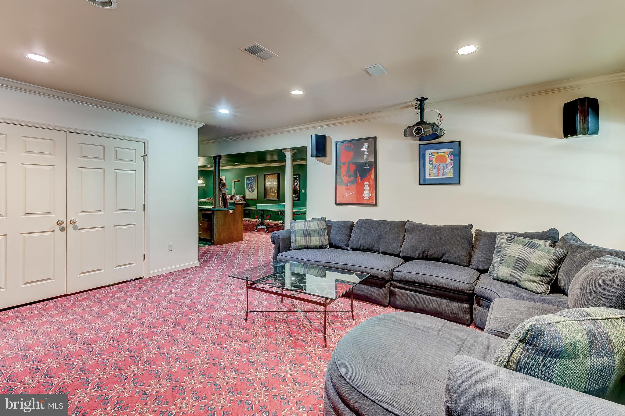 HUNTINGTON - Residential