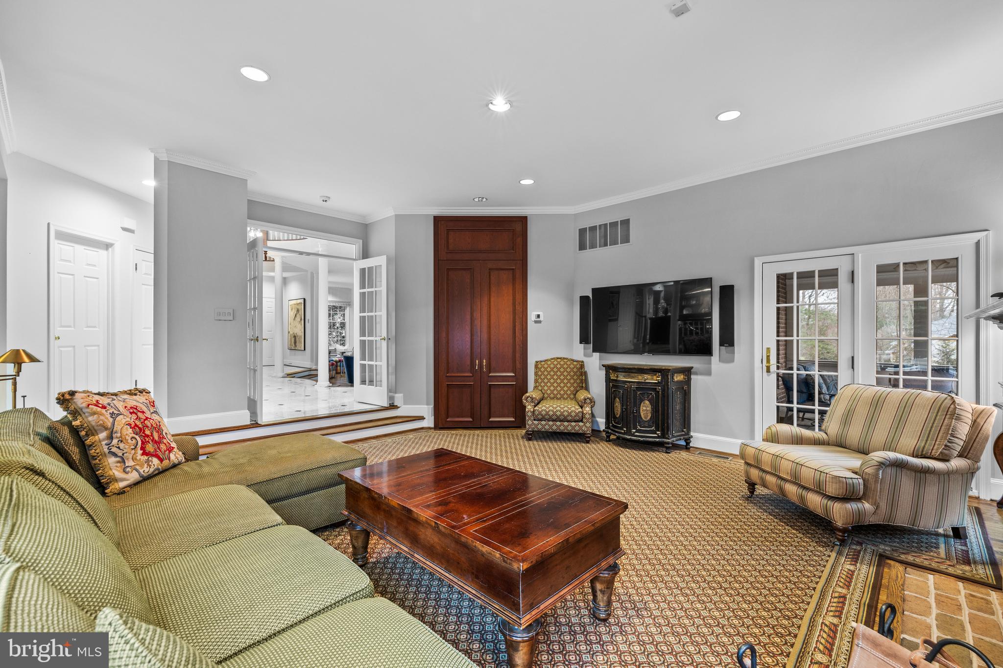 HUNTINGTON - Residential