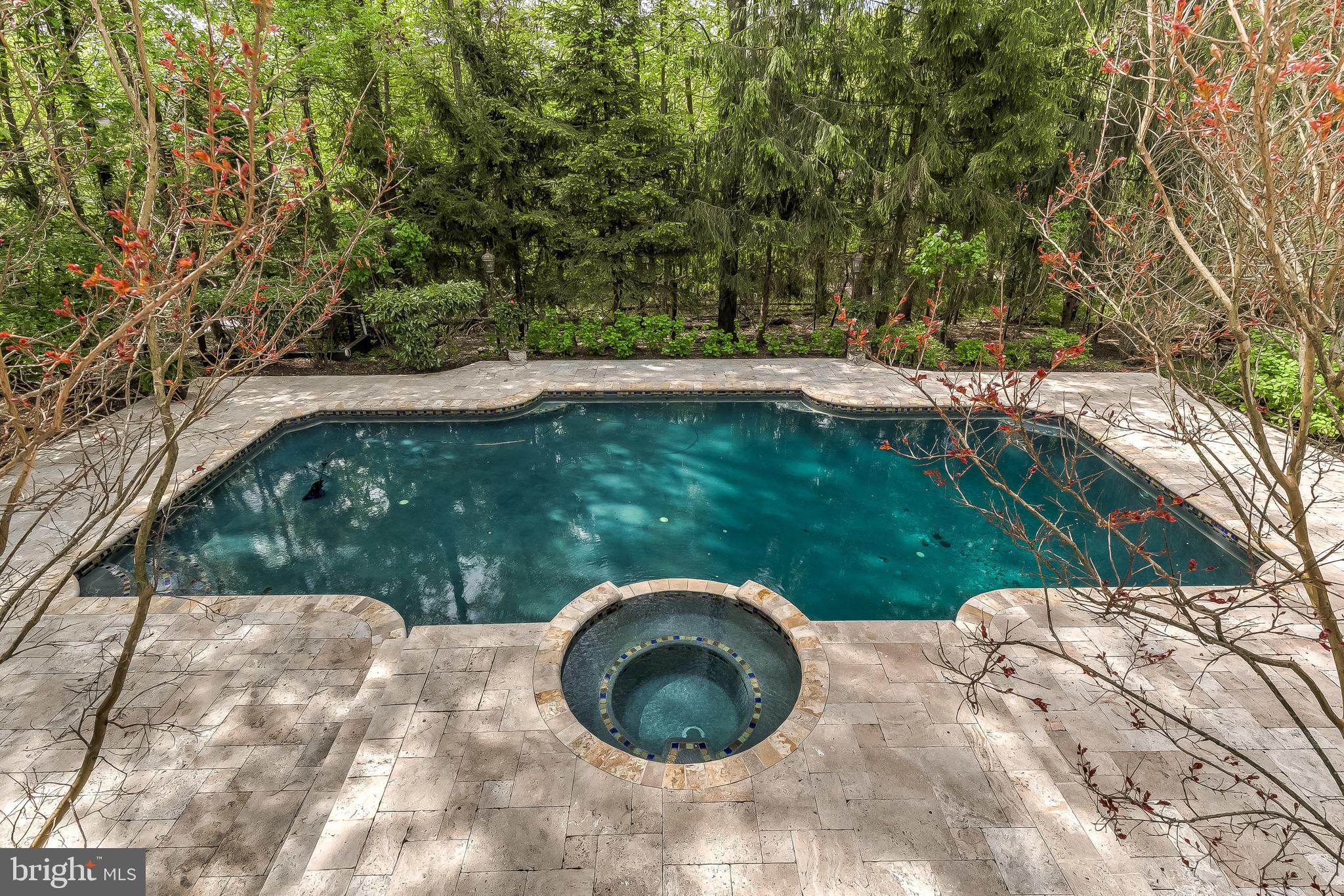 HUNTINGTON - Residential