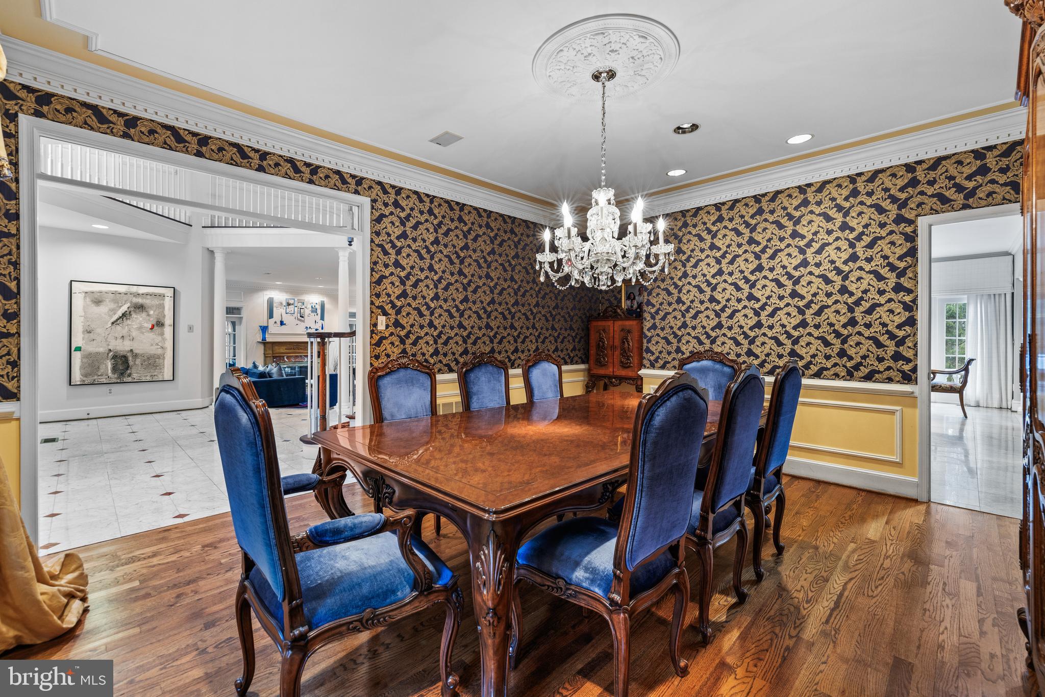 HUNTINGTON - Residential