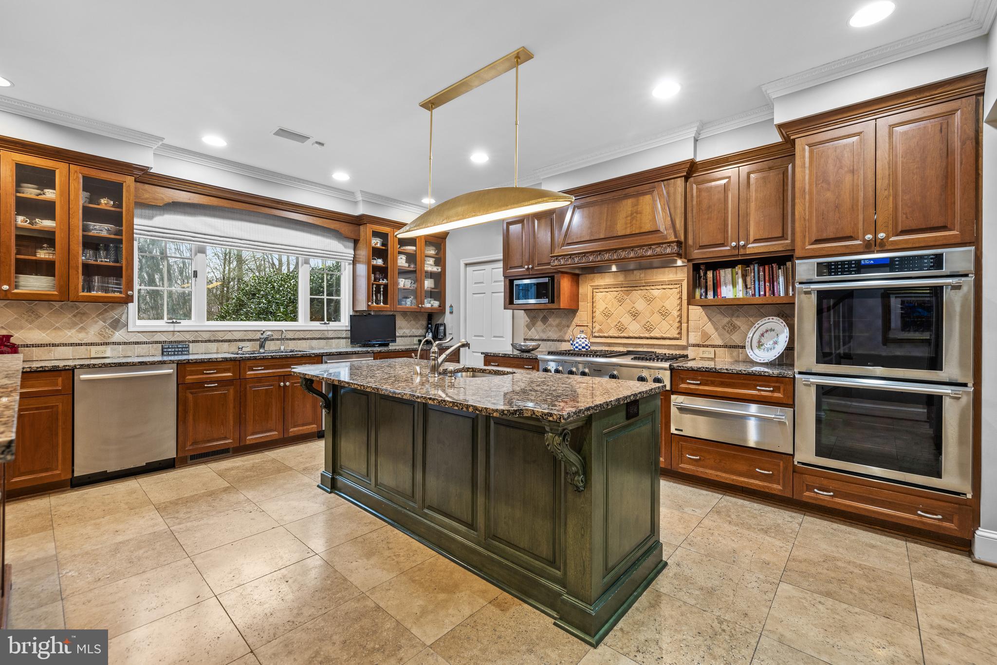 HUNTINGTON - Residential