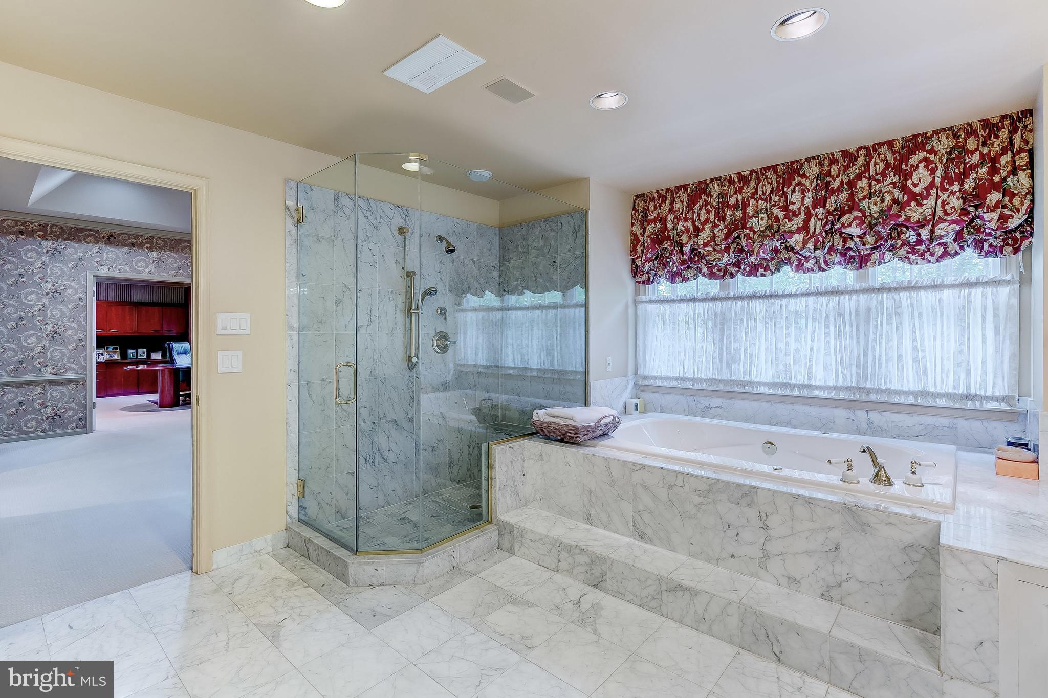 HUNTINGTON - Residential