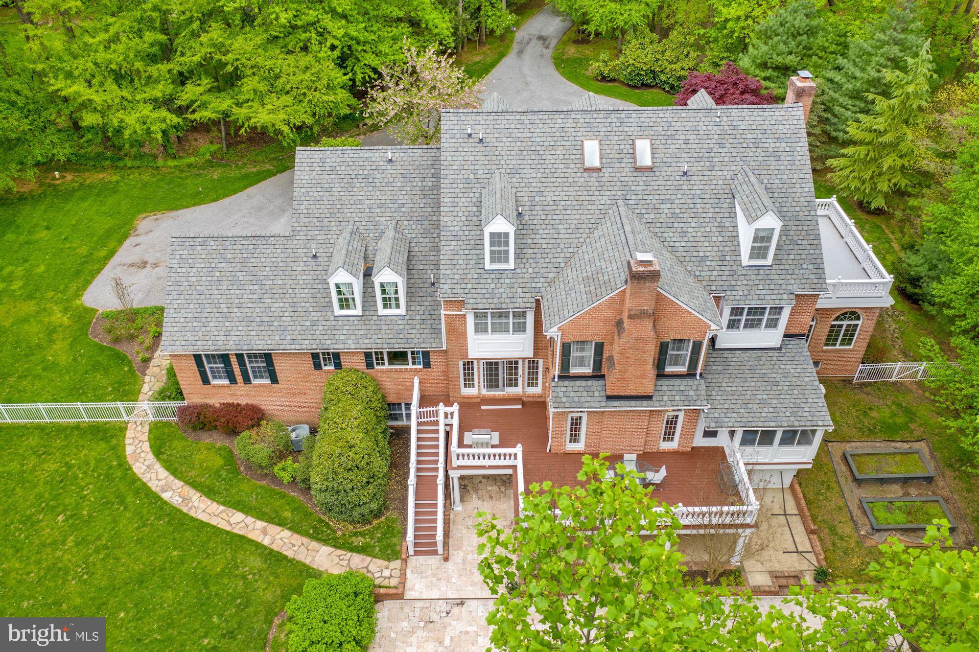 HUNTINGTON - Residential