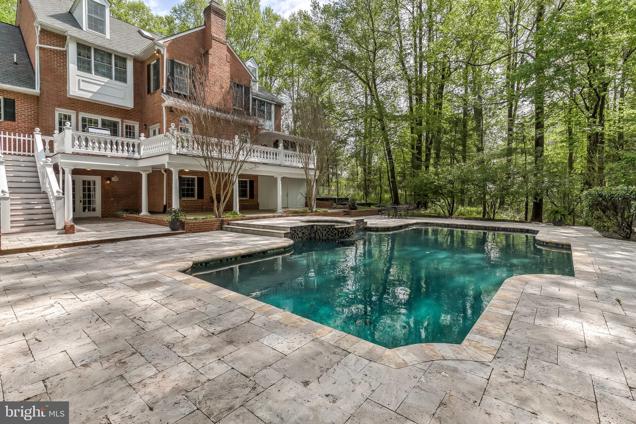 HUNTINGTON - Residential