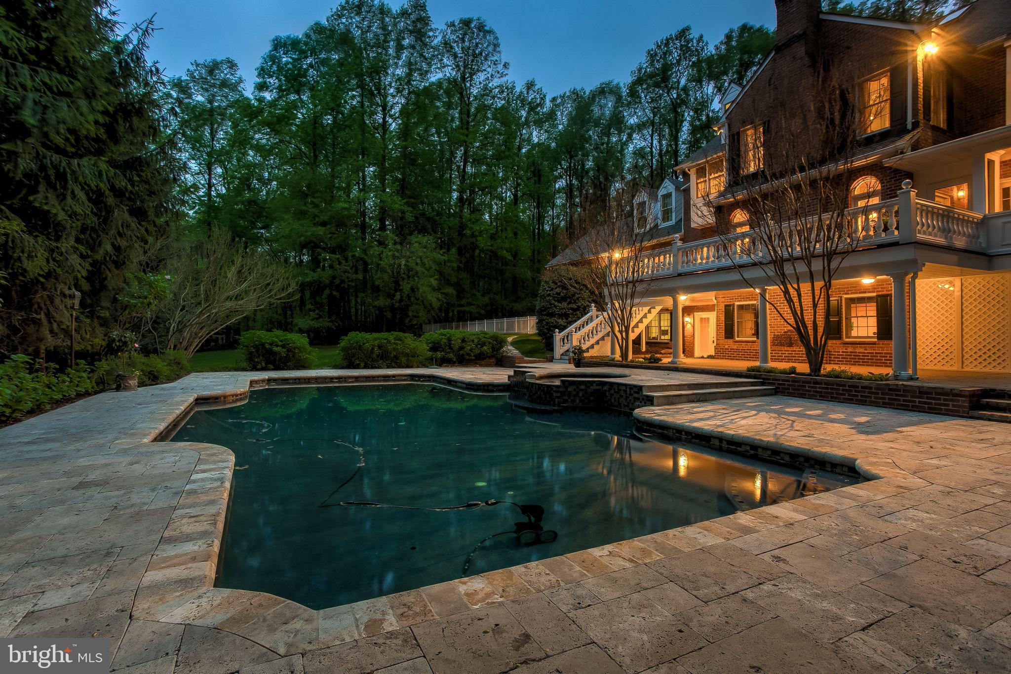 HUNTINGTON - Residential