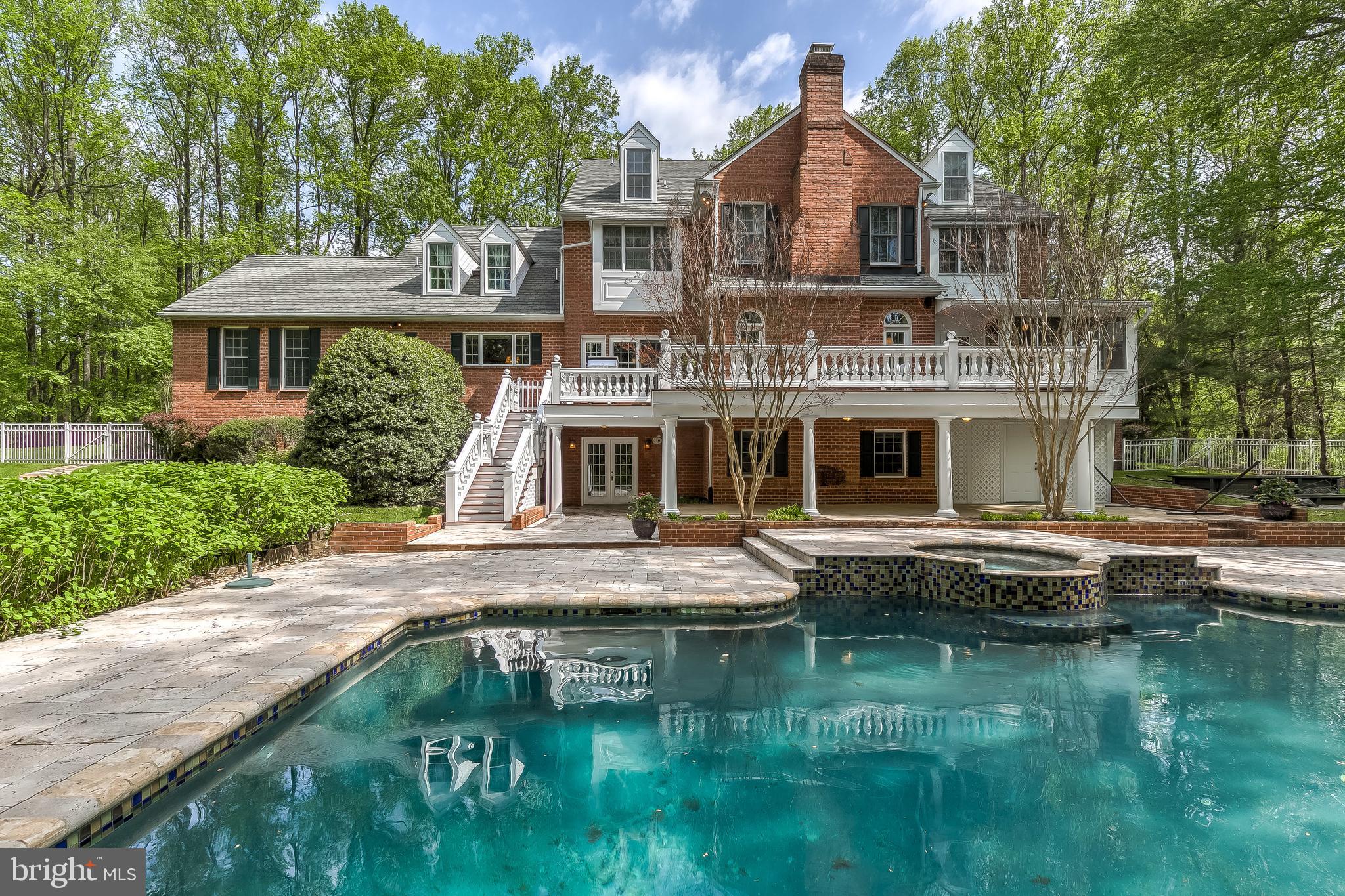 HUNTINGTON - Residential