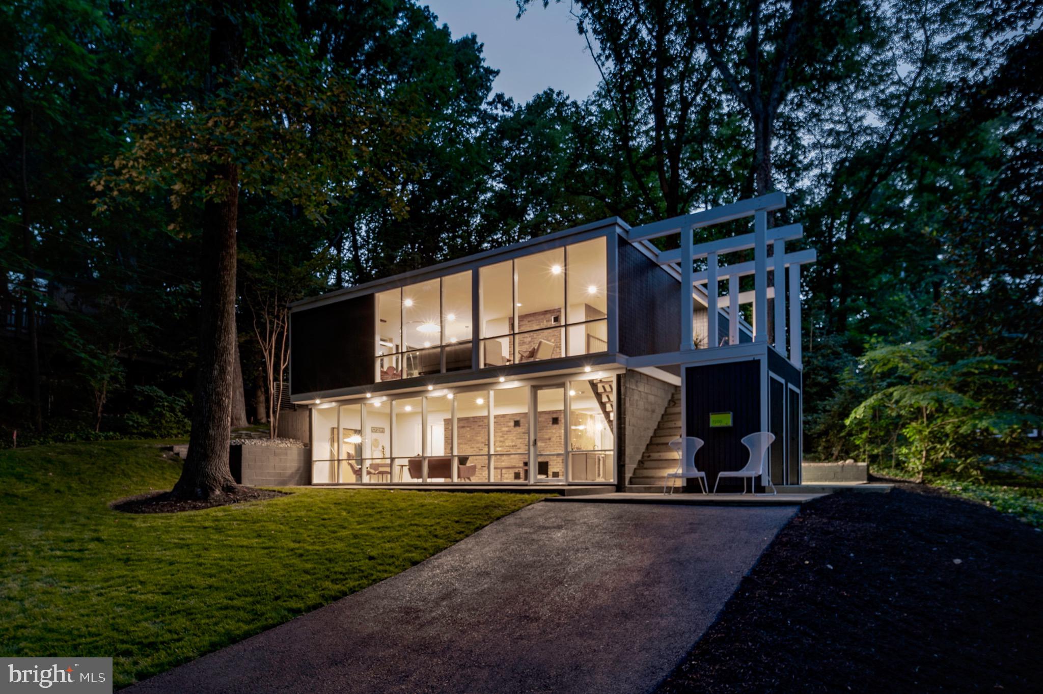 HOLLIN HILLS - Residential