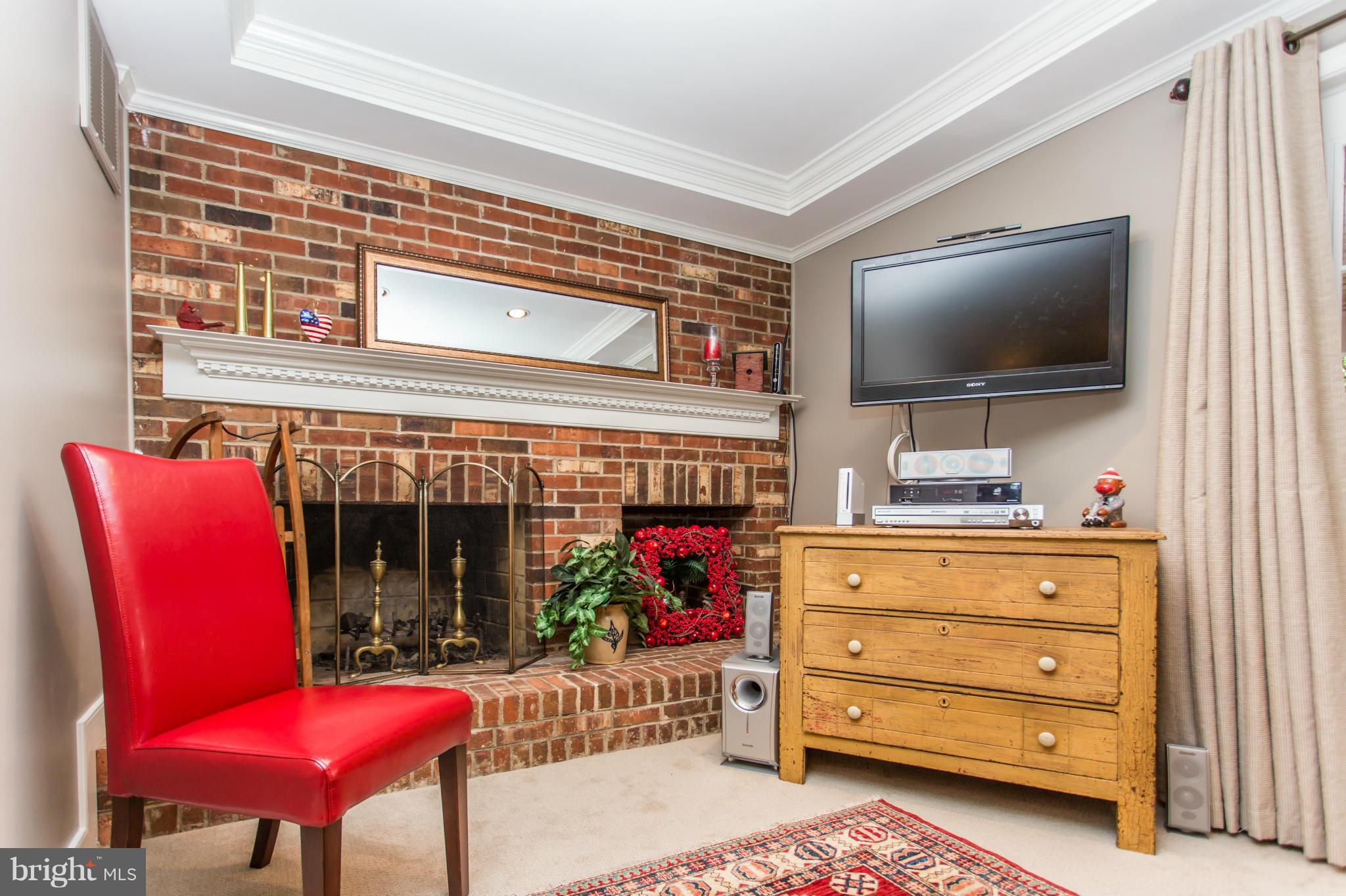 WOODLAWN - Residential