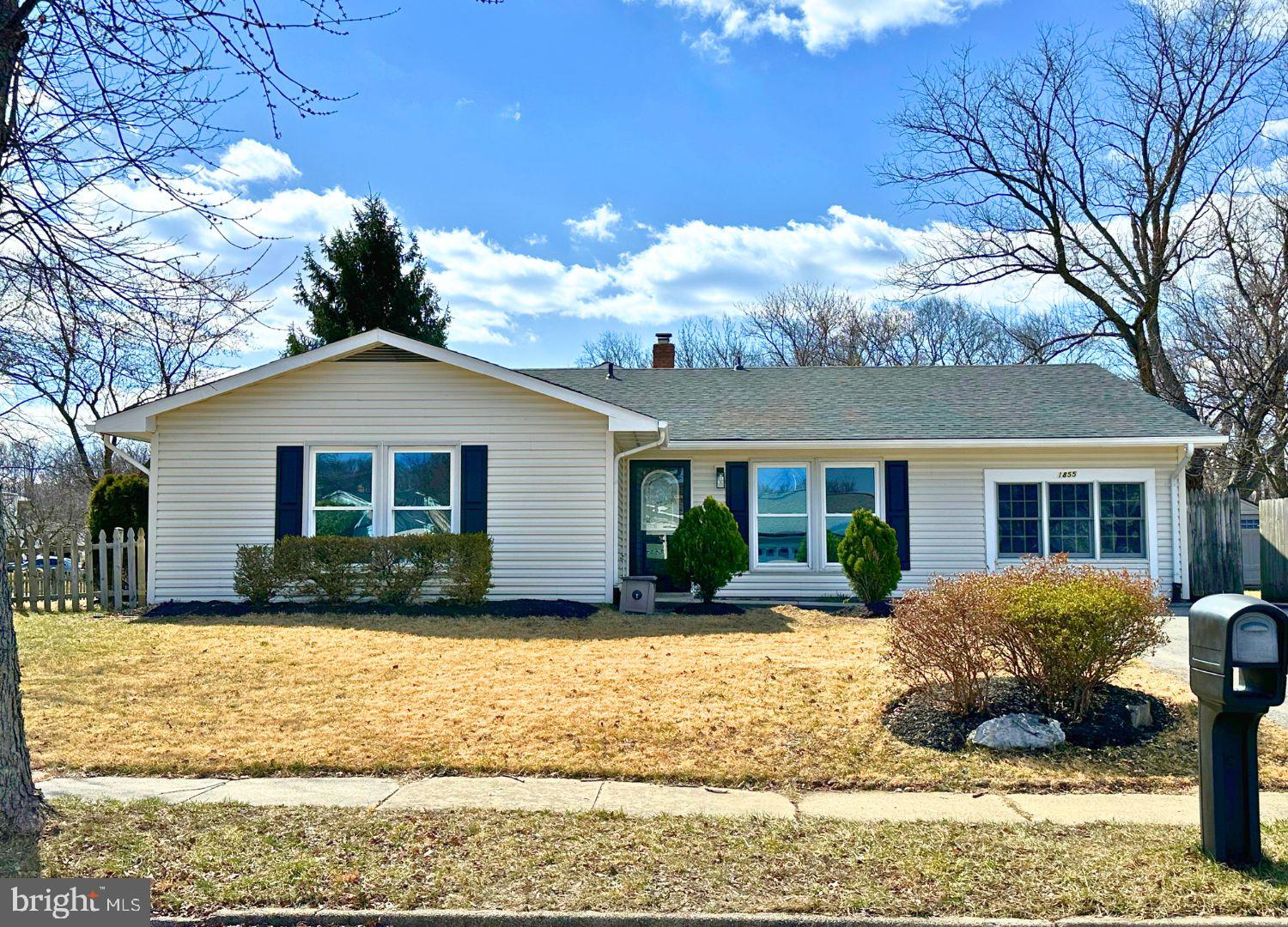 THE PROVINCES - Residential