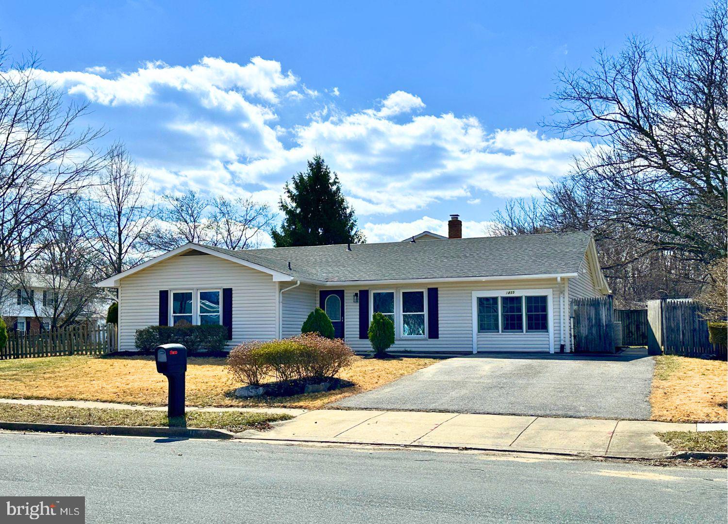 THE PROVINCES - Residential