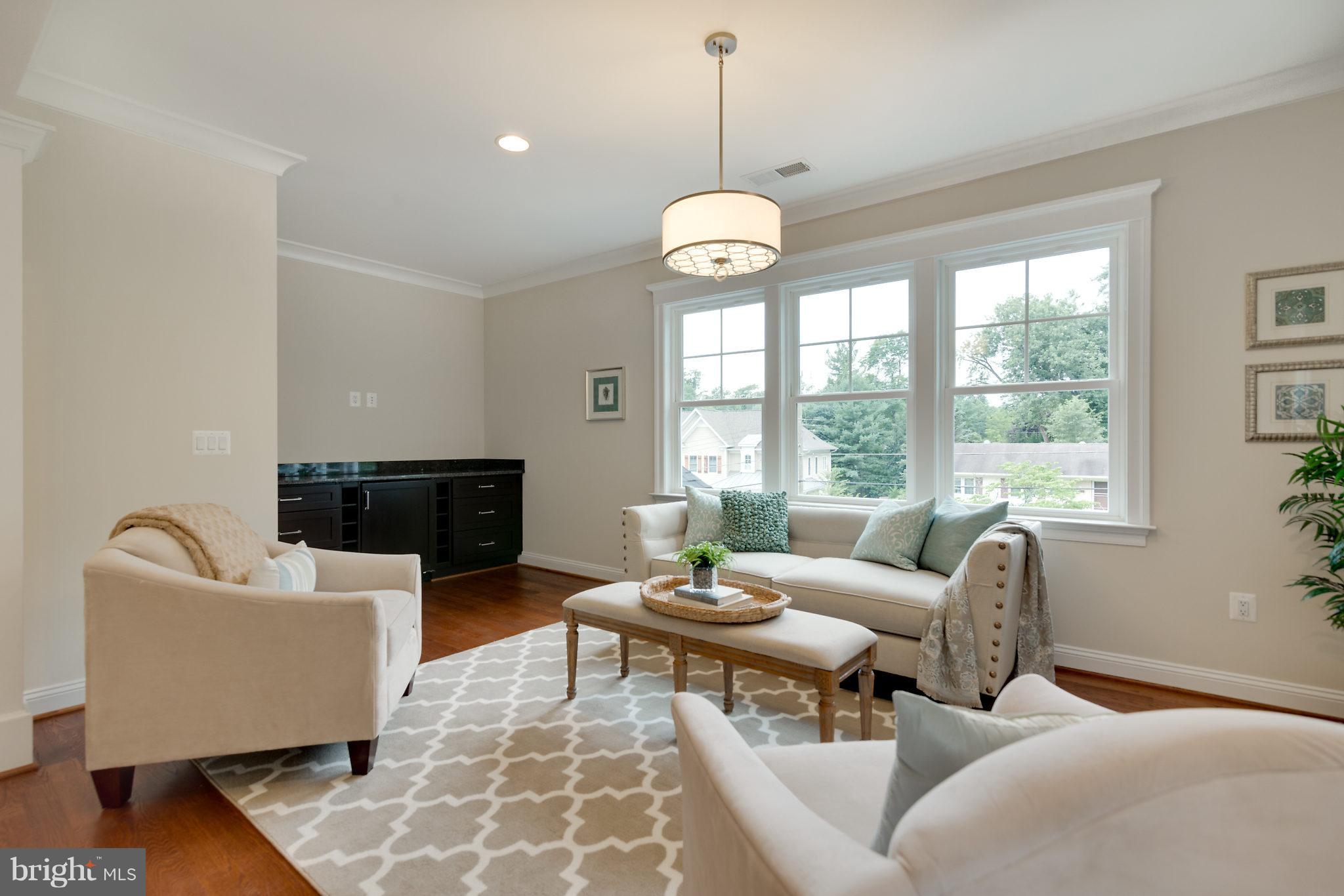 CHESTERBROOK WOODS - Residential