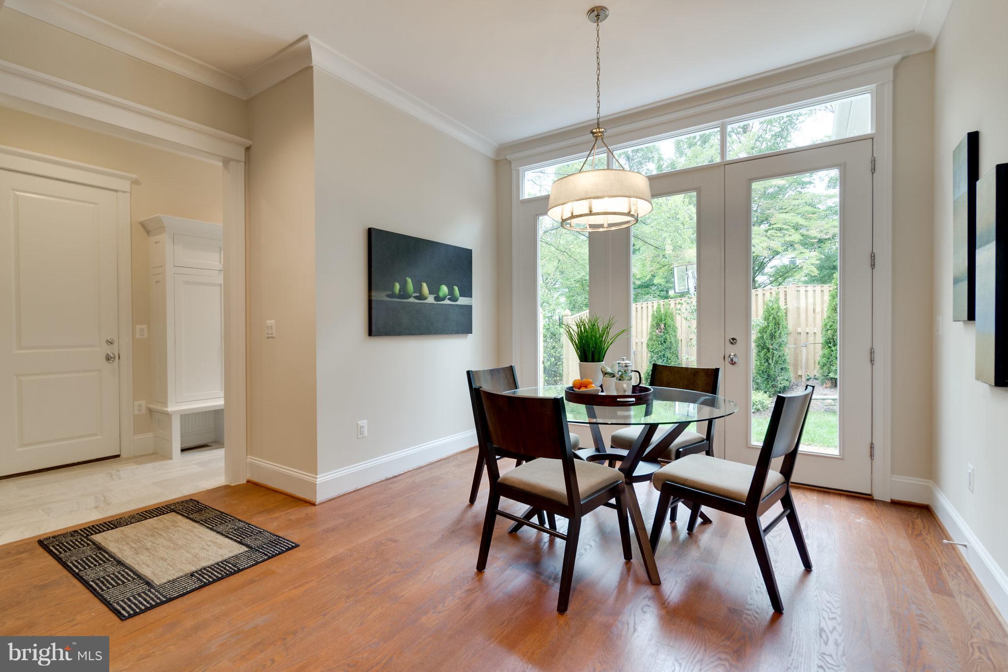 CHESTERBROOK WOODS - Residential