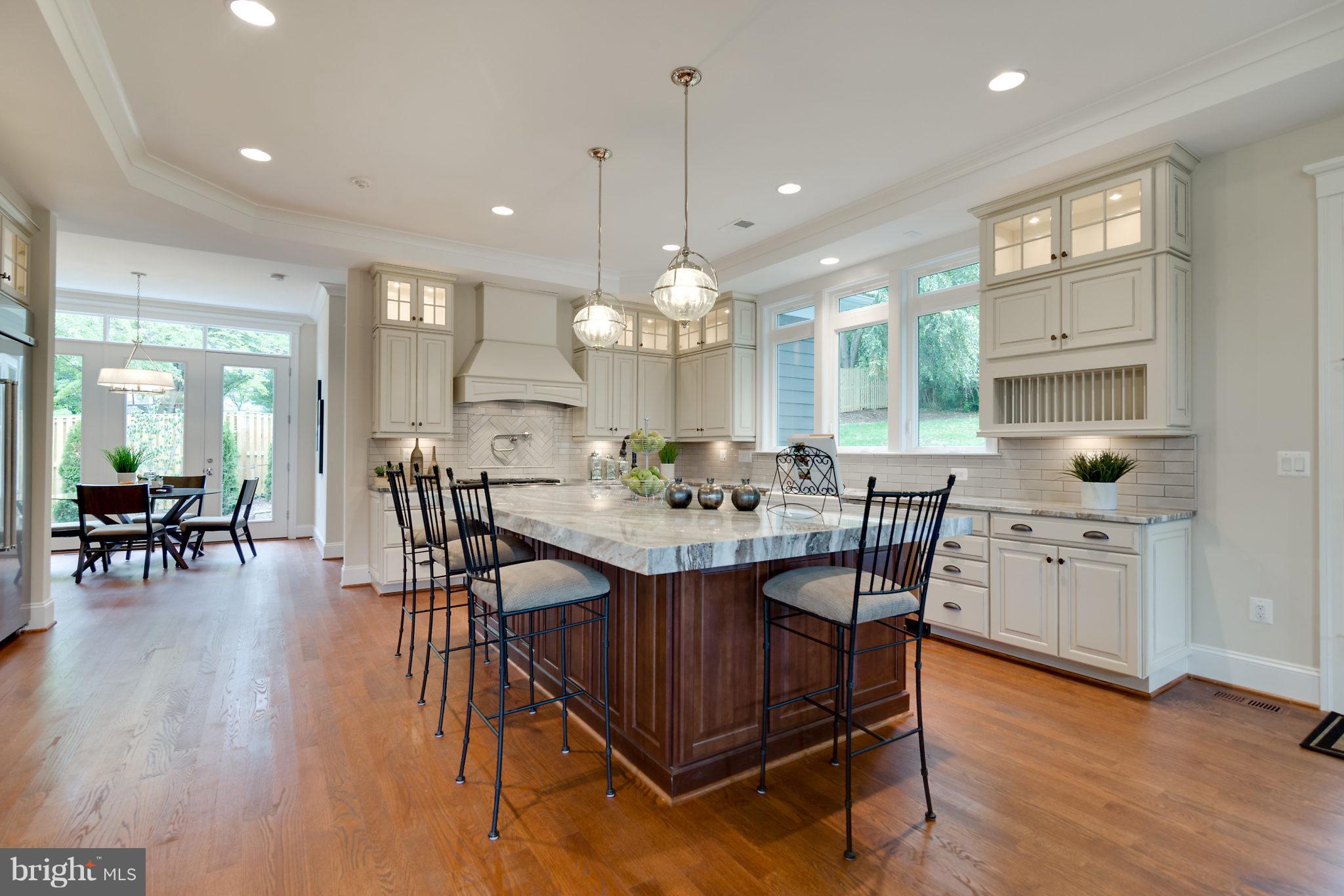 CHESTERBROOK WOODS - Residential