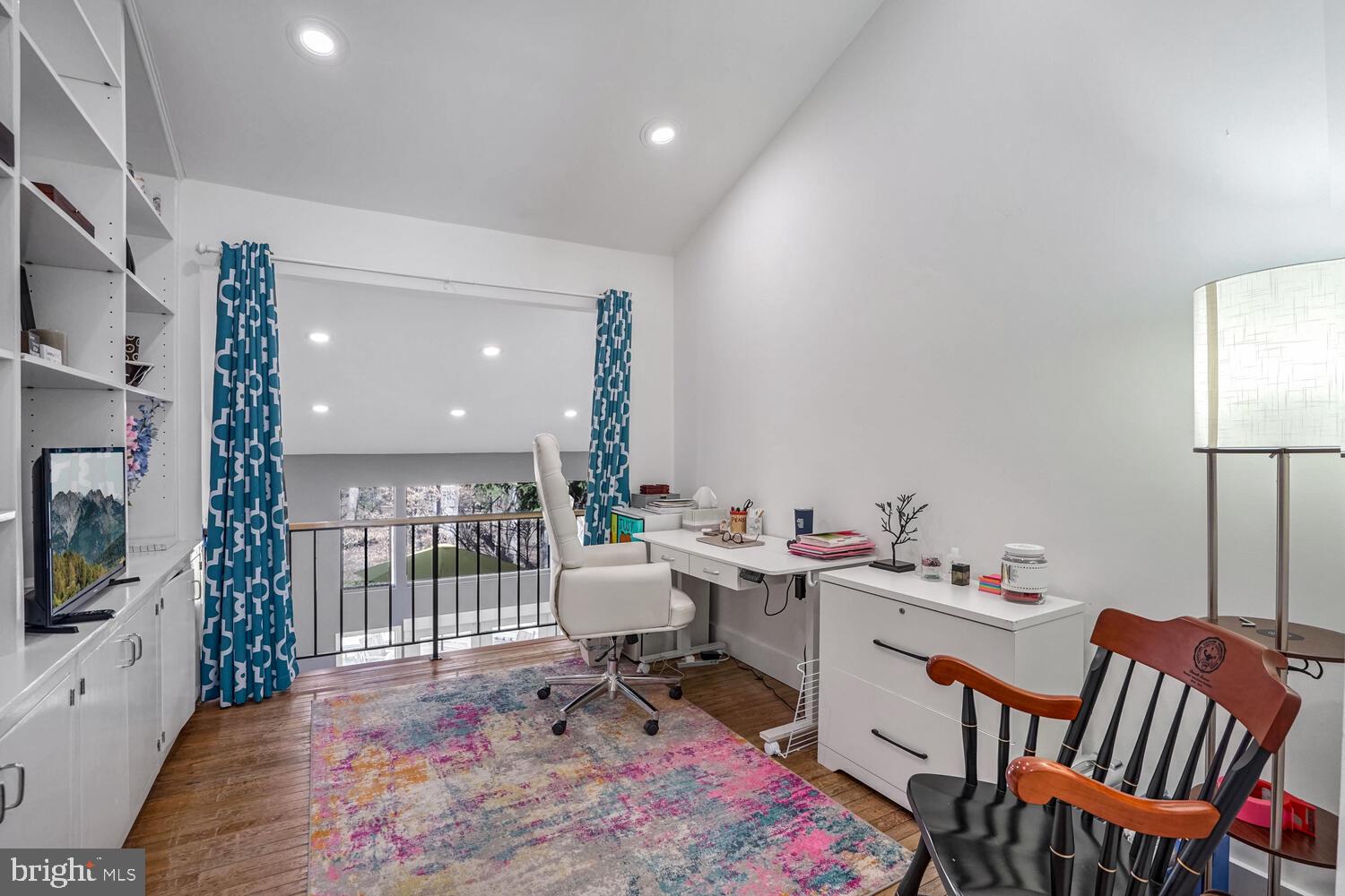 CONGRESSIONAL COUNTRY CLUB ESTATES - Residential