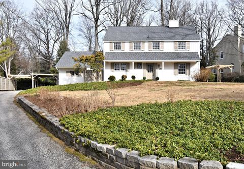 457 SCHOOL HOUSE LANE DEVON PA 19333