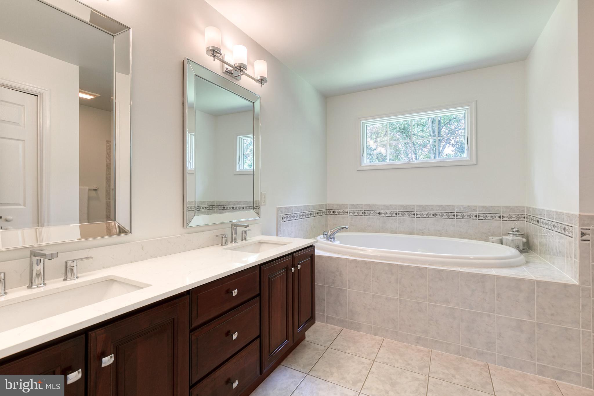 MONKTON - Residential