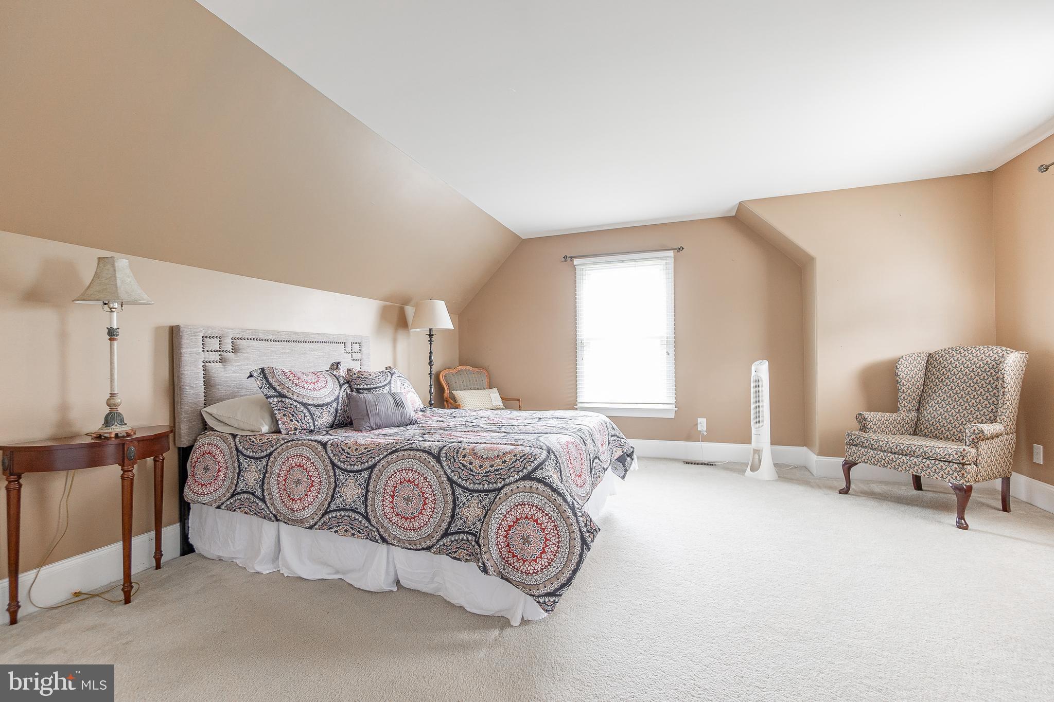 THE MEADOWS - Residential