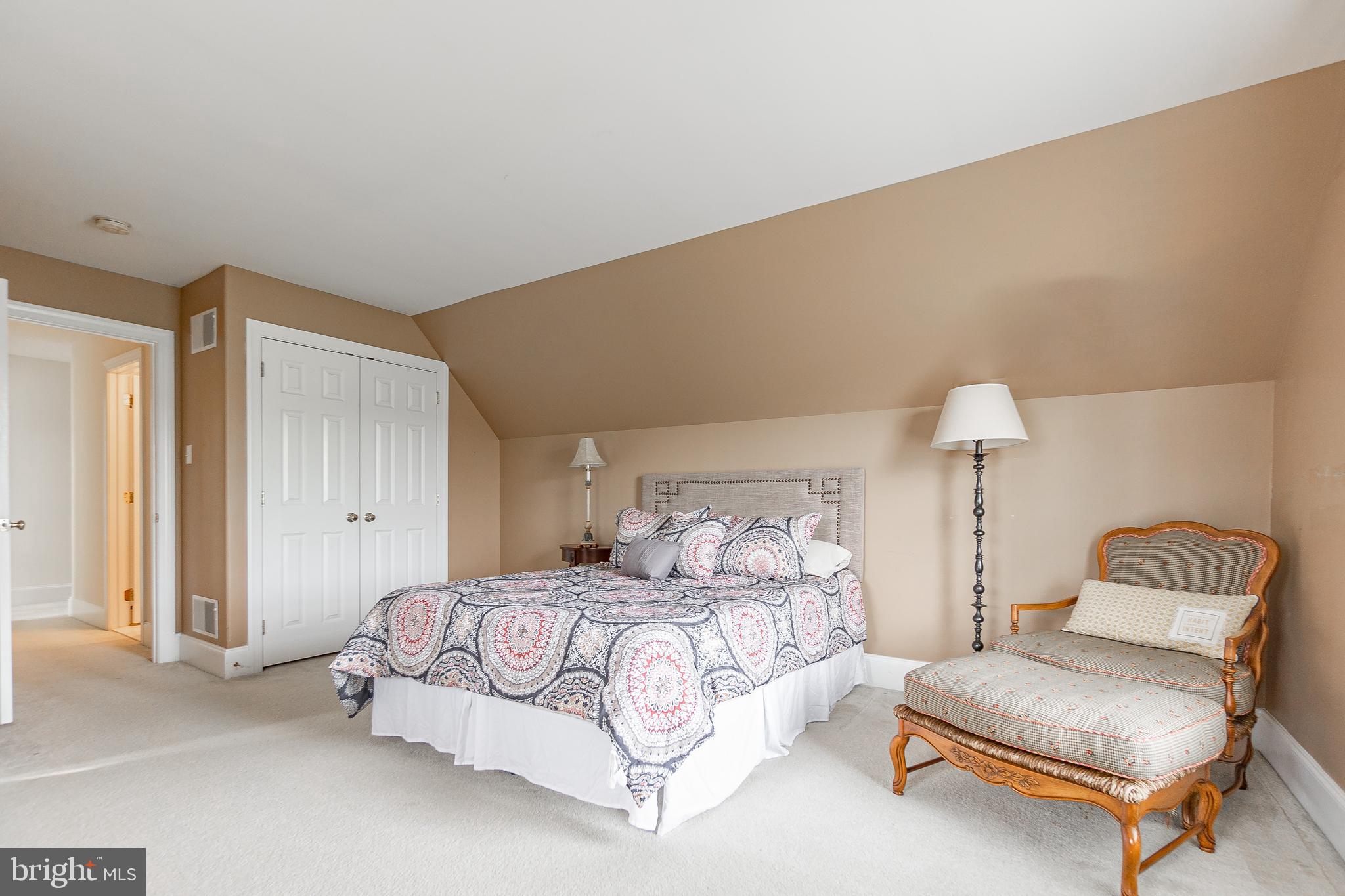 THE MEADOWS - Residential