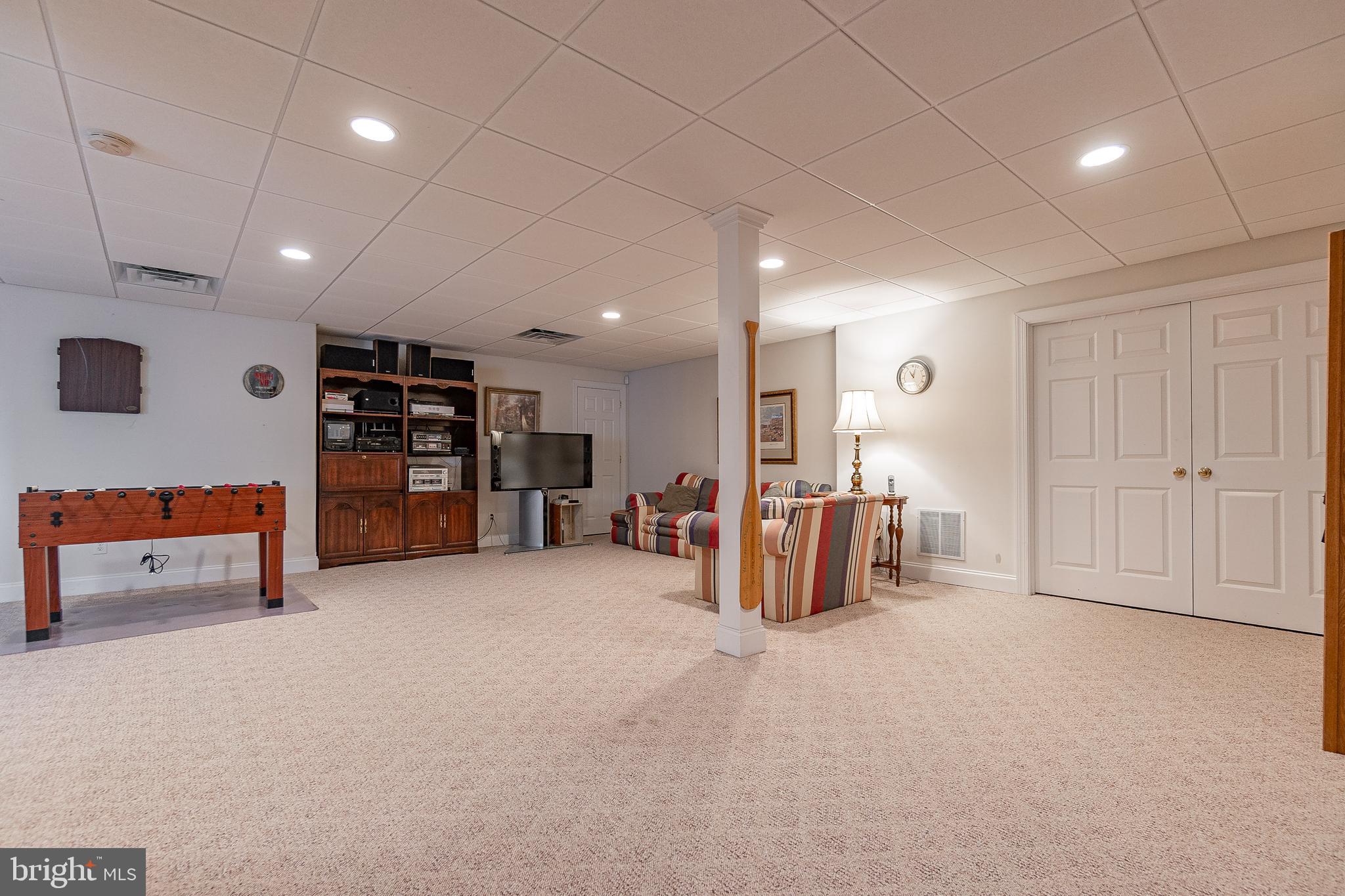 THE MEADOWS - Residential