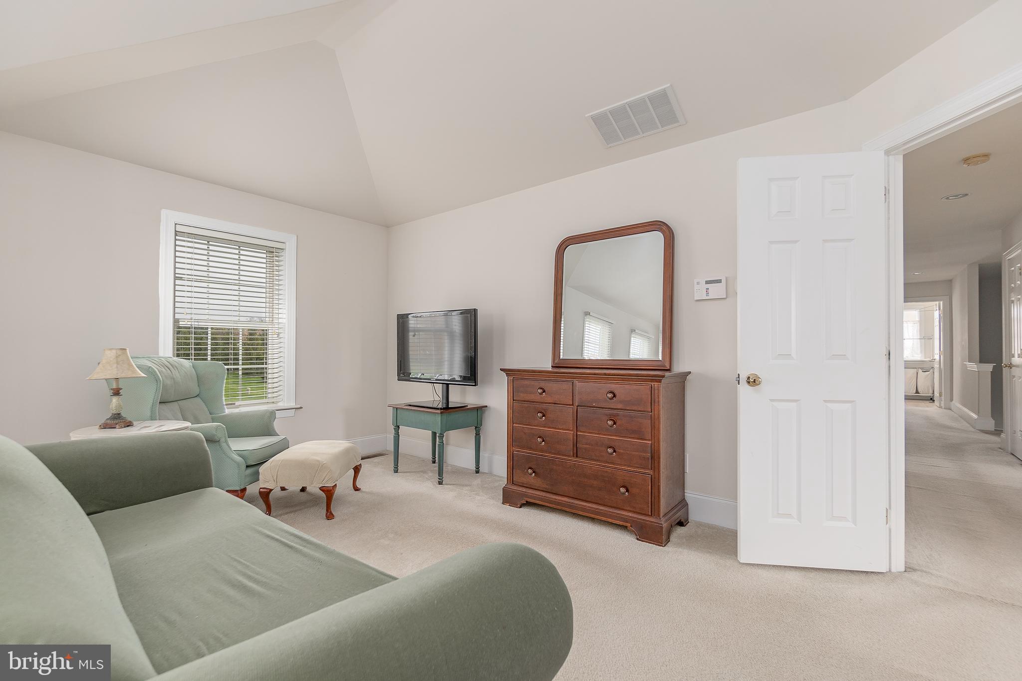 THE MEADOWS - Residential