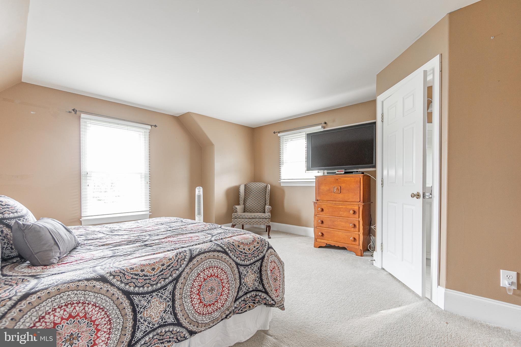 THE MEADOWS - Residential