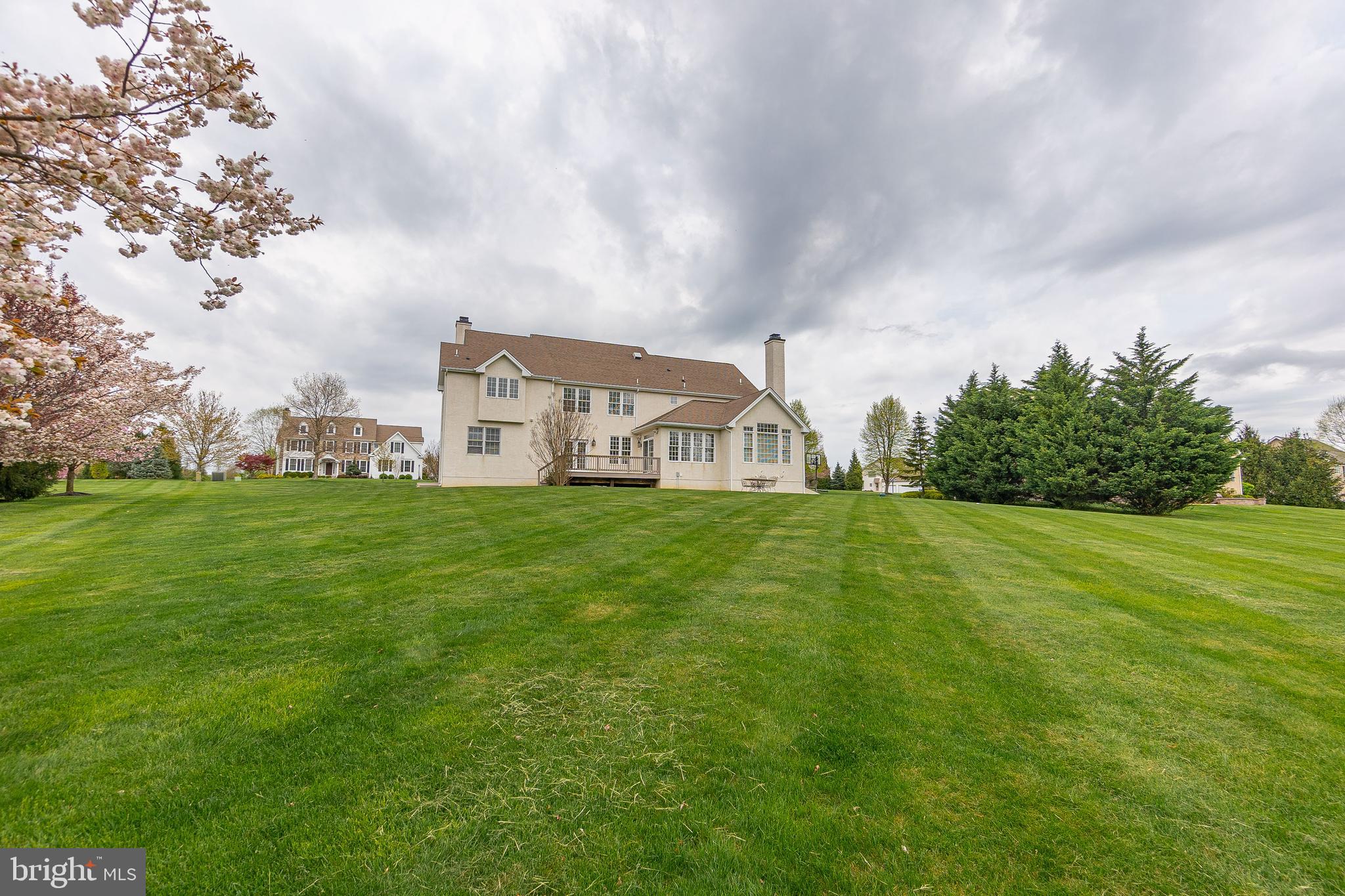 THE MEADOWS - Residential