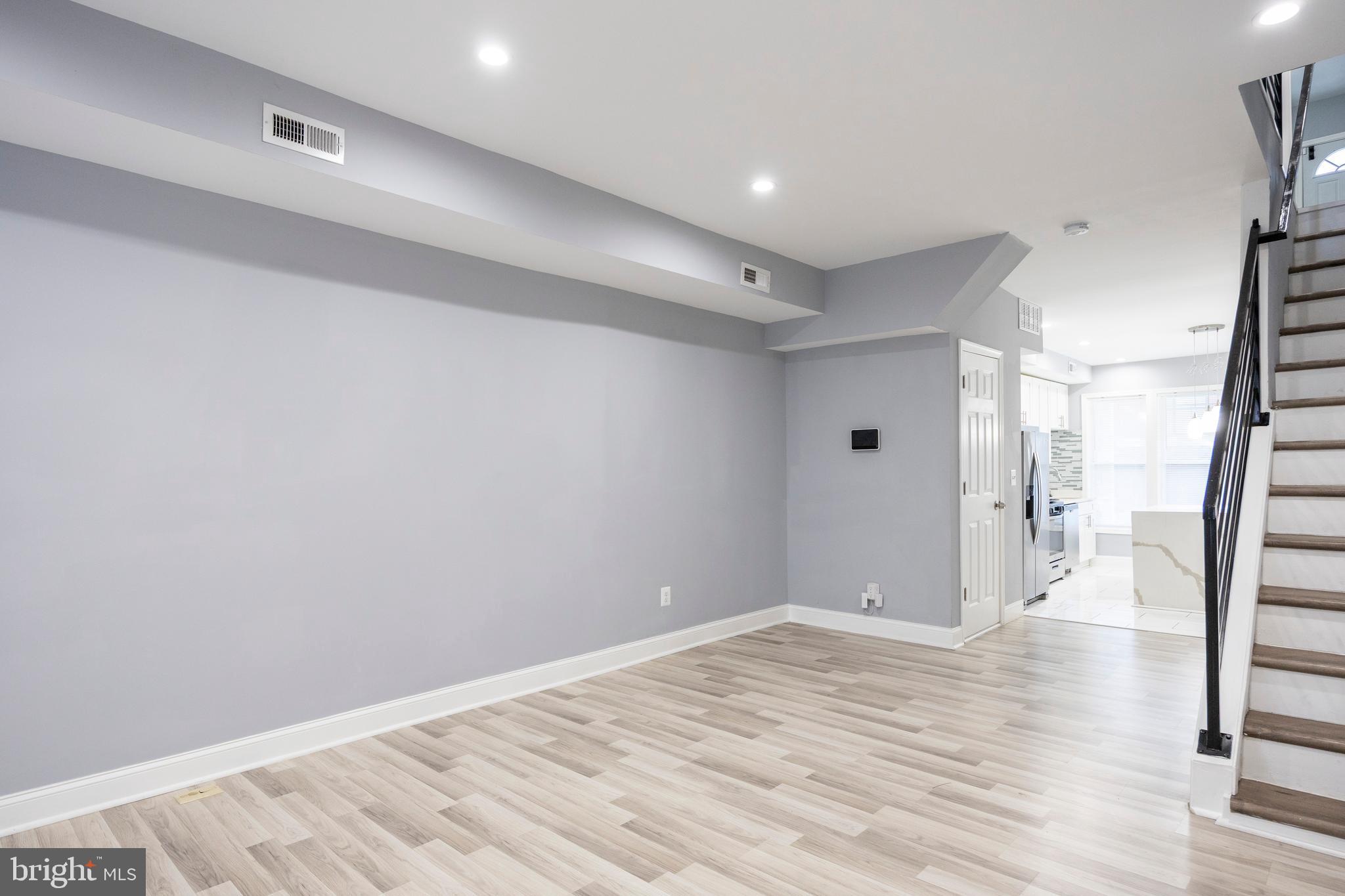 PATTERSON PARK - Residential Lease