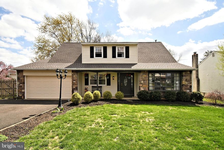 Welcome to 102 Longview Dr., a 4 bedroom, 2.5-bathroom home located in the Council Rock School District. Step inside to find bright, inviting living spaces, freshly updated with new carpet (2025). Enjoy year-round comfort in the charming all-seasons room, which opens to a private back patio—ideal for outdoor dining or relaxing, and entertaining. Downstairs, the finished walk-out basement offers additional living space, perfect for a home office, gym, media room, etc. Practical upgrades include a new roof (2025), new garage door, new oil tank (2024), French drain with sump pump, and radon mitigation system—adding value and confidence for future homeowners. With 4 generously sized bedrooms and 2.5 baths, there’s room for everyone to spread out and enjoy. Located near Tyler State Park, Core Creek Park, Northampton Library, Churchville Nature Center, Bucks County Community College, local restaurants, and more! Showings start on 4/23/2025. Schedule your showing for this move in ready home today!