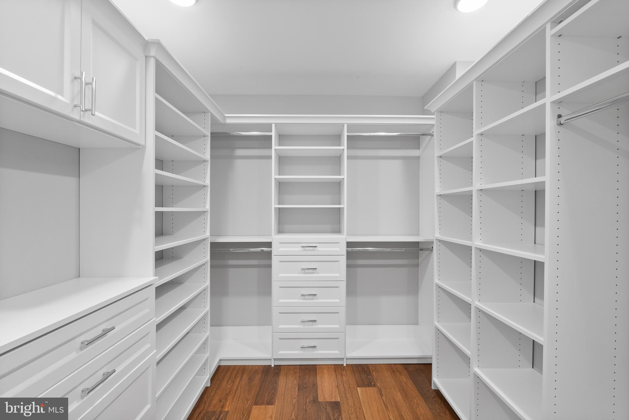 ALLGATES - Residential