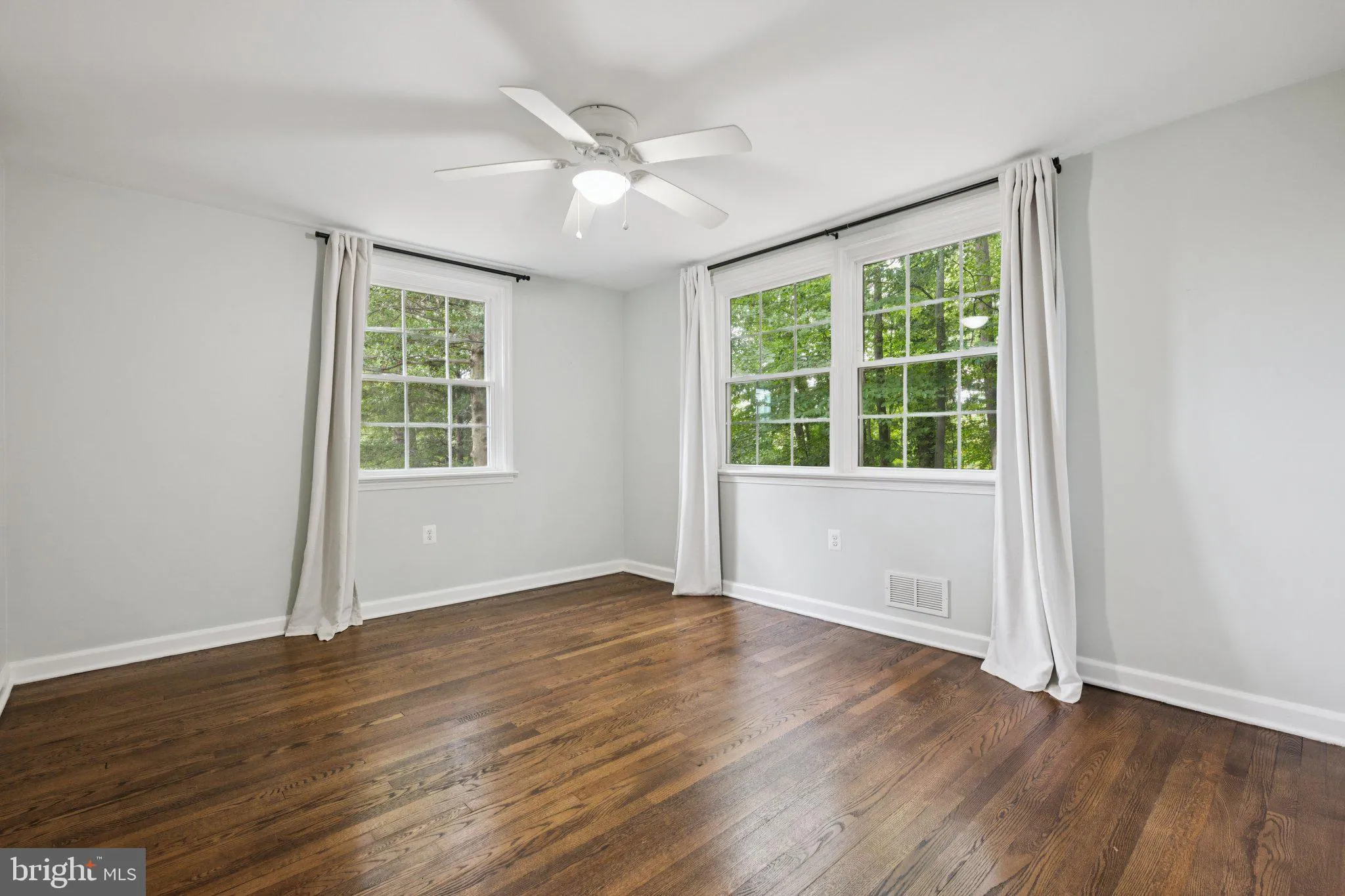 Towson, Maryland 21204, United States, 4 Bedrooms Bedrooms, ,3 BathroomsBathrooms,Residential,Active,196422