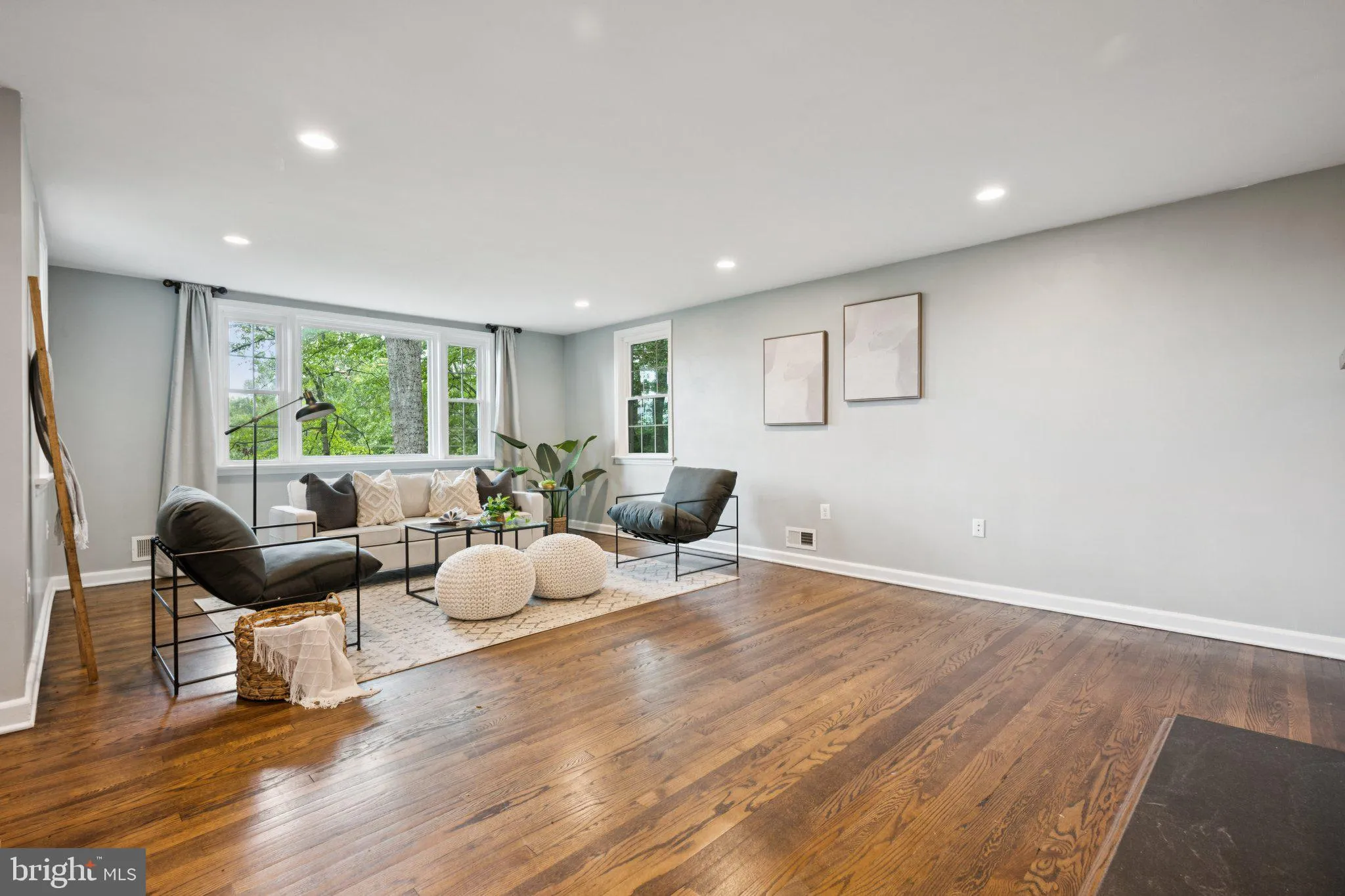 Towson, Maryland 21204, United States, 4 Bedrooms Bedrooms, ,3 BathroomsBathrooms,Residential,Active,196422