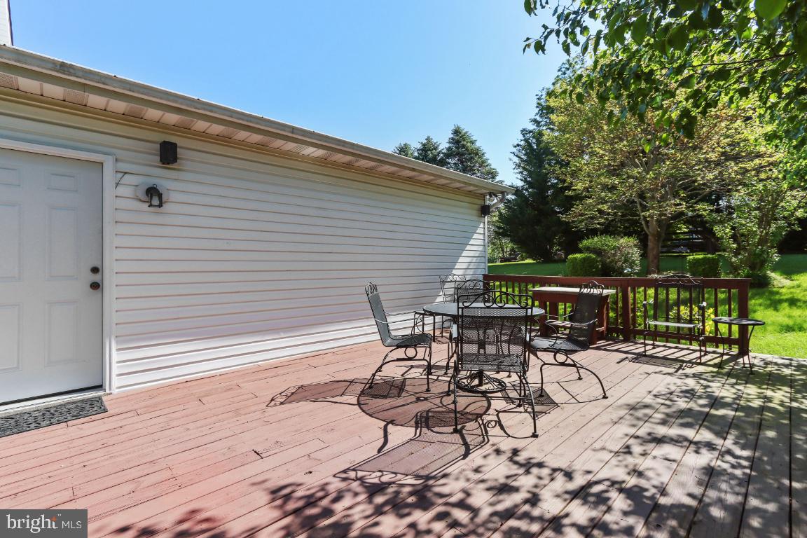 WALNUT HILL - Residential