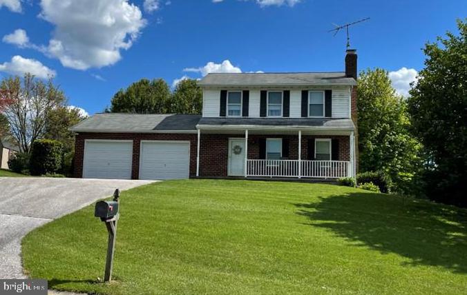 WALNUT HILL - Residential