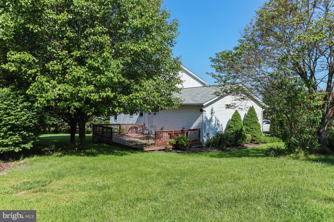 WALNUT HILL - Residential