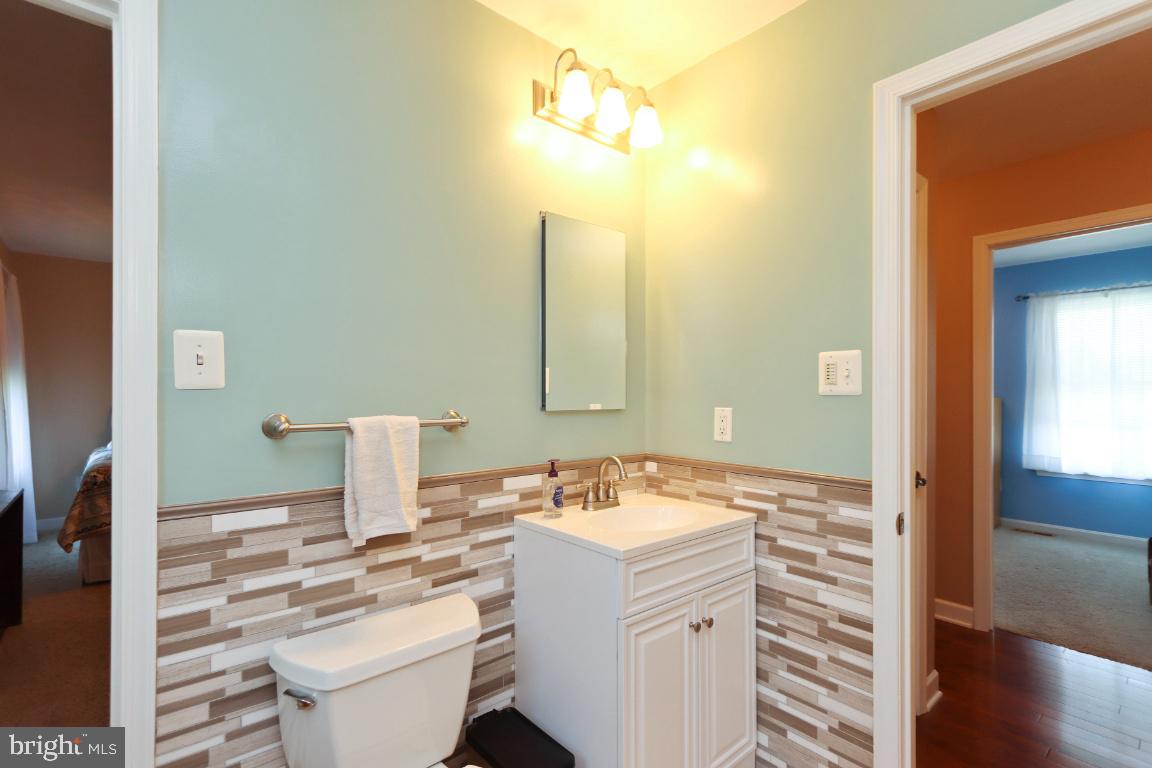 WALNUT HILL - Residential