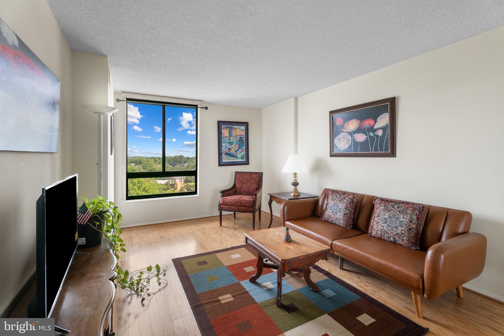 REGENCY AT MCLEAN - Residential