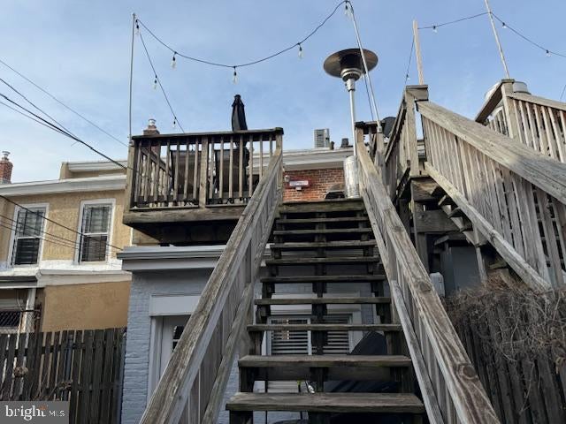 4227 STATION STREET